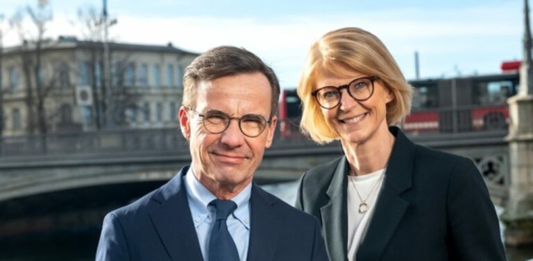 Regeringen vill införa ett krav på att den som tar emot bidrag deltar i sysselsättning på heltid