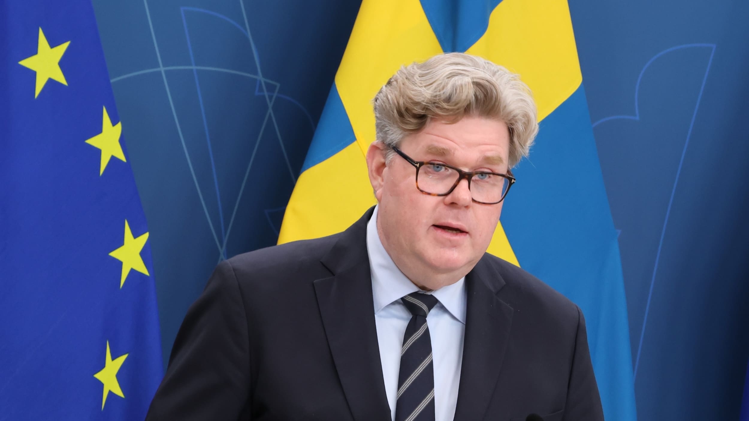 Vi stoppar gängens rekrytering av barn och unga på nätet